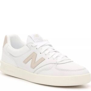 White New Balance CT300 v3 Court Sneaker Women’s Size 8 Men’s Size 6.5